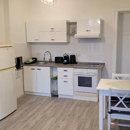 Fw- 40 Mit Großem Balkon